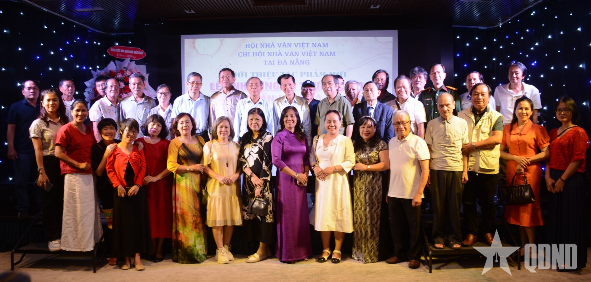 Tác phẩm mới “Lê Anh Dũng 11 Trường ca”